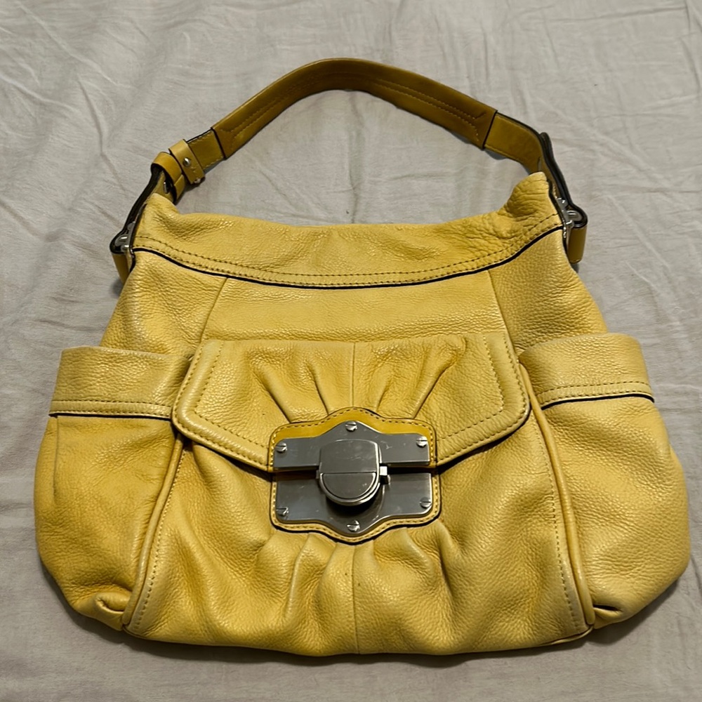 Gorgeous pale yellow B Makowski handbag